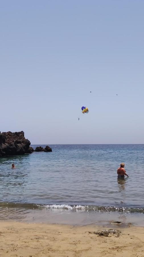 Center Flat Puerto Del Carmen Near The Beach Natural Elements Apartment Buitenkant foto